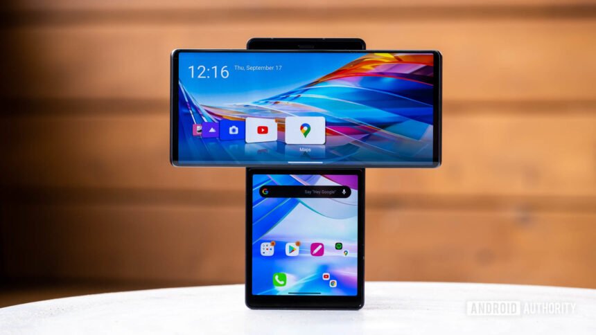 Sony sues to block LG from shipping phones to U.S.