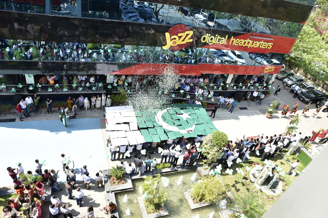 pakscoop.com