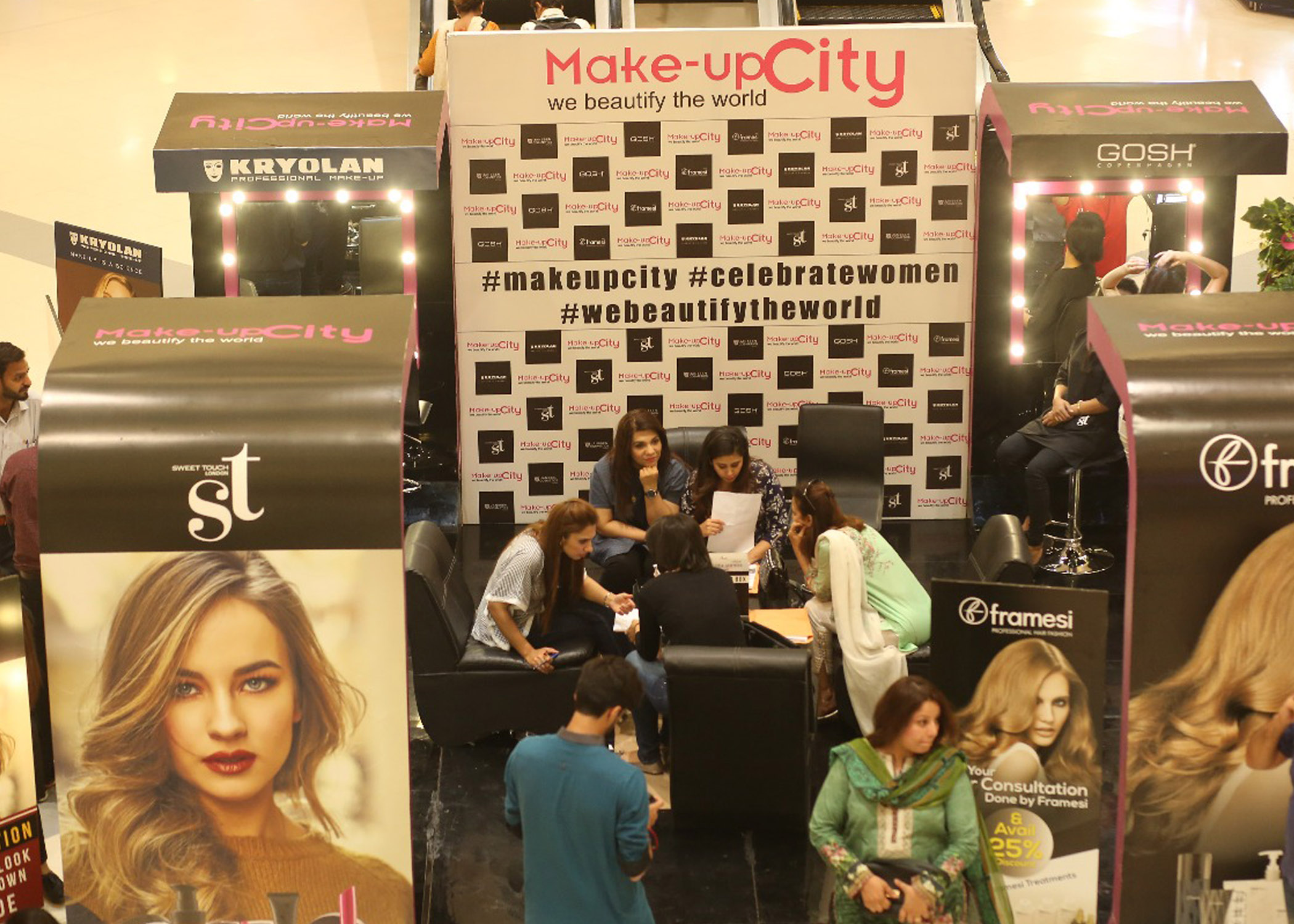 Make-Up City Celebrated International Women’s Day with Make-Up Enthusiasts