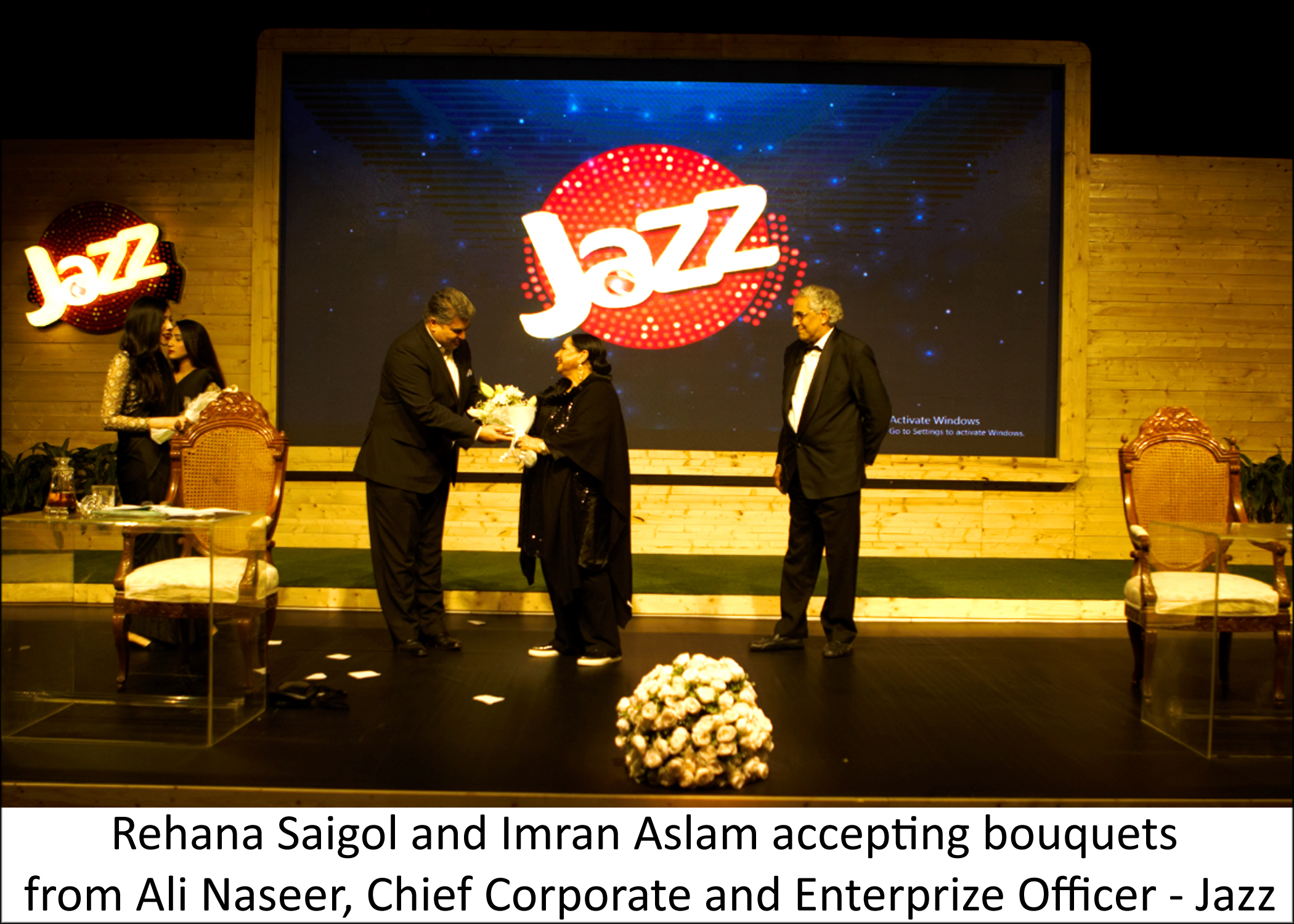 www.pakscoop.com
