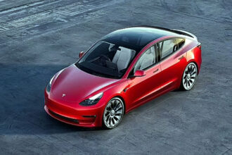 By 2023 The New Microchip from Tesla will be Smarter than a Person