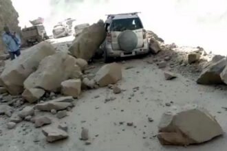 Earthquake tremors were felt Monday in Area of Skardu