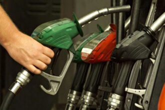Pakistan May Cut Diesel by Rs15 and Petrol by Rs5