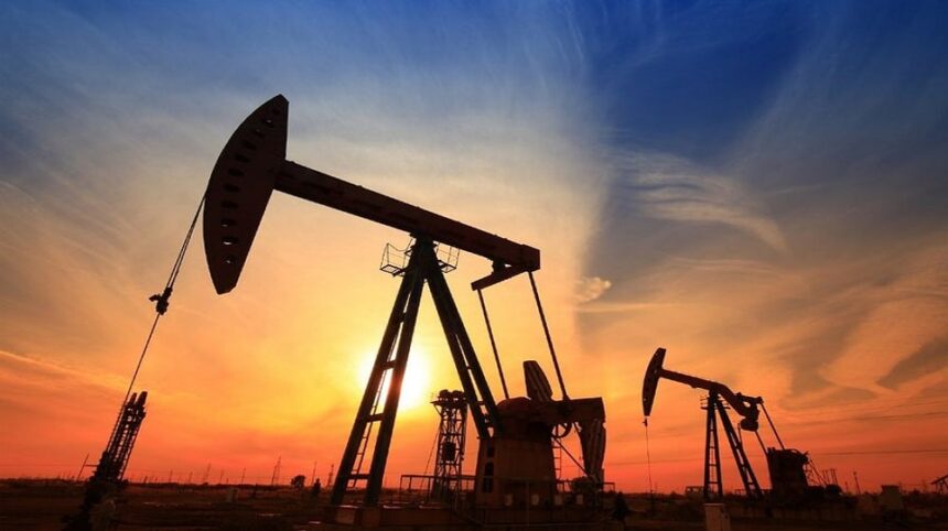 International oil prices declined