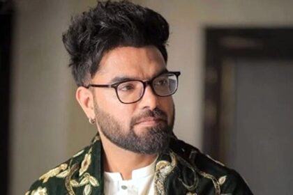 Yasir Hussain says Domestic Violence is Never Acceptable