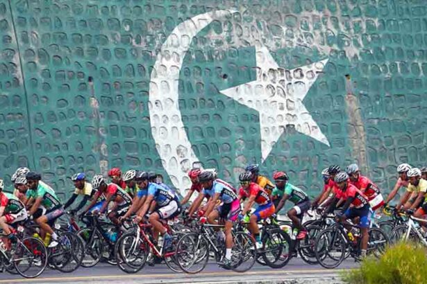 Half of Pakistan's Population Lacks Basic Skill of Cycling: Gallup Survey