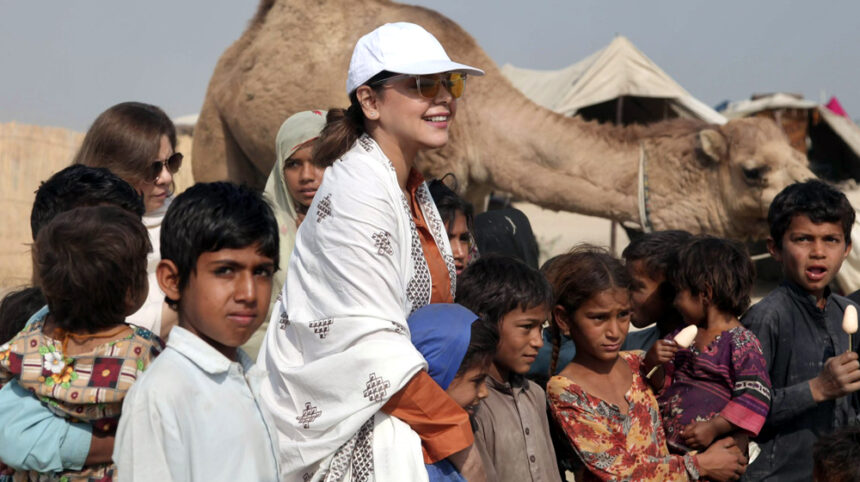 Pakistani singer Hadiqa Kiani builds 100 houses for flood victims in Balochistan