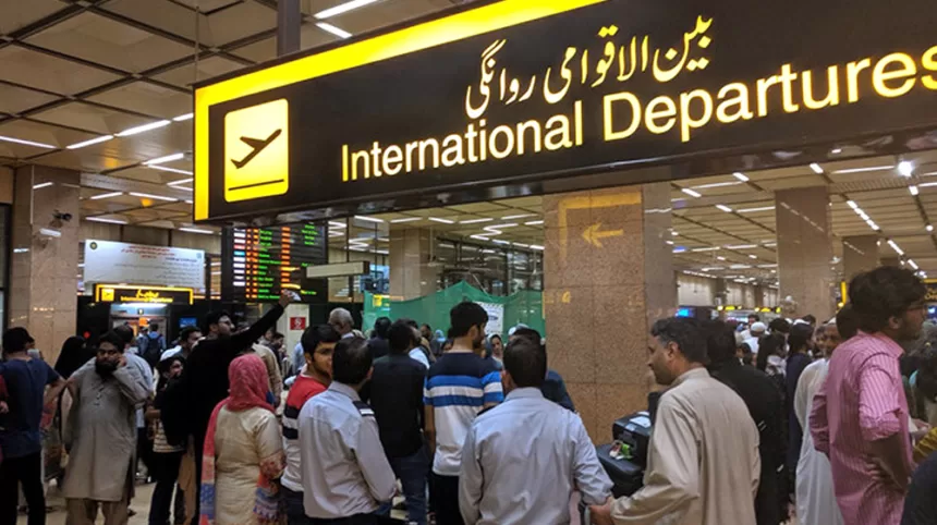 1.2 Million Young Pakistanis Depart for Better Opportunities
