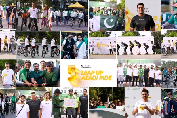 Cycling Enthusiasts Unite for realme Leap Up Azadi Ride in Lahore