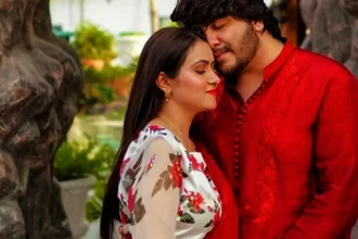 TikTokers Sehar Hayat and Sami Rasheed Face Backlash for Over-the-Top Pregnancy Announcement