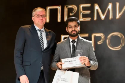Zindigi Prize Winner Takes Top Honors in Russia