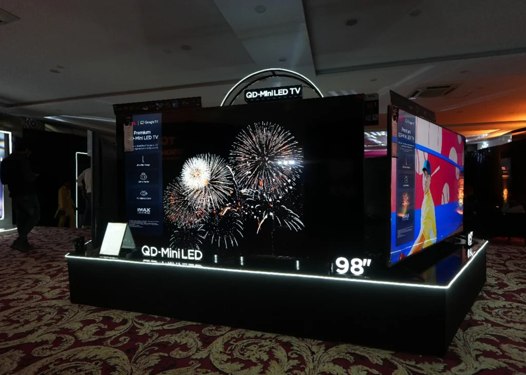 TCL Unveils Premium QD Mini LED TVs and FreshIN 3.0 ACs at Grand "TCL Vision" Event in Bhurban