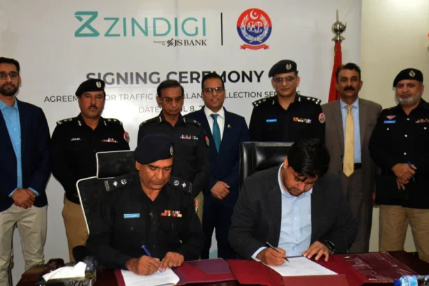 Zindigi Partners with AJK Police to Digitize Traffic Fine System