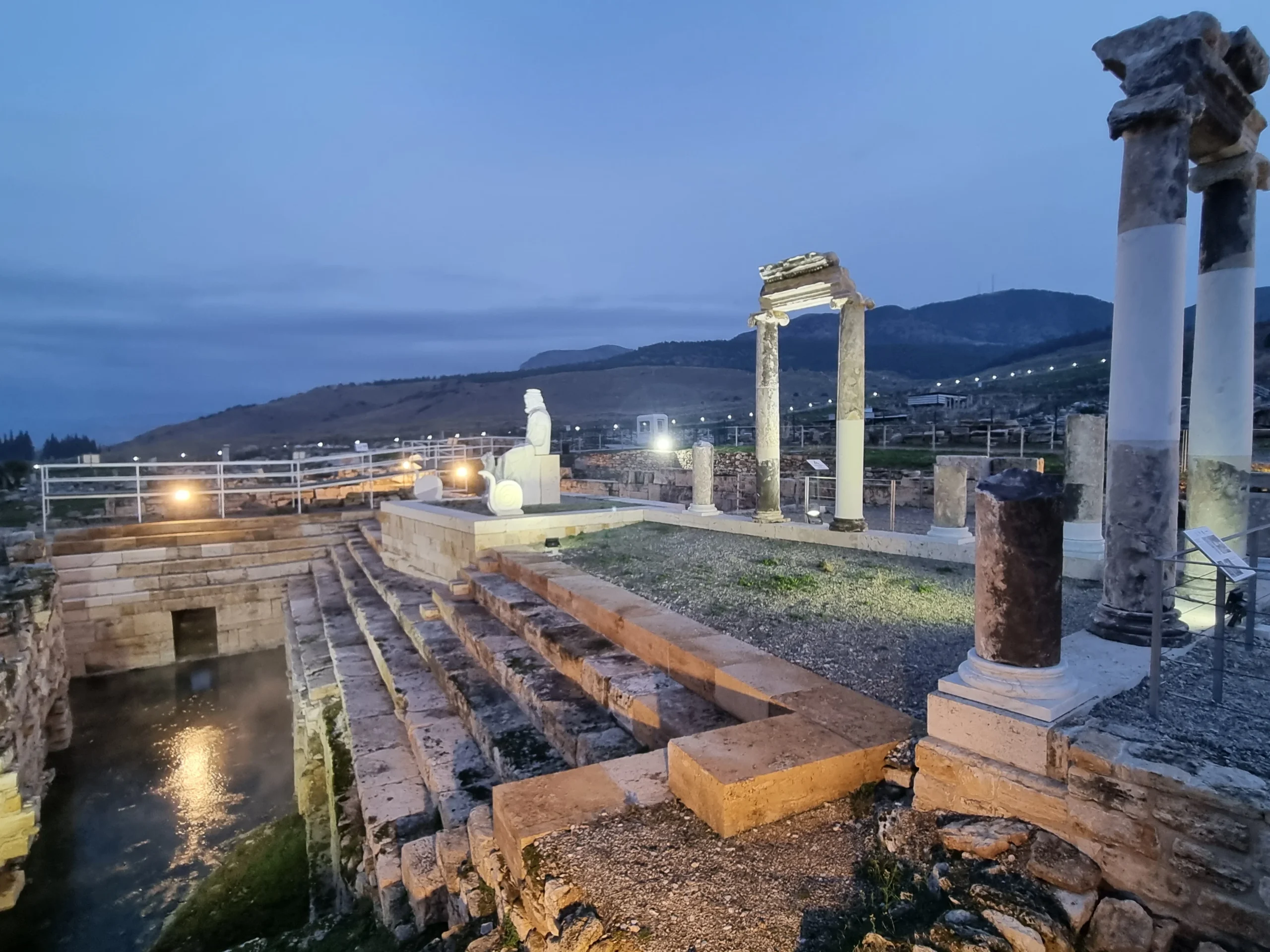 Türkiye's Night Museums Project Brings 27 Historic Sites to Life After Dark
