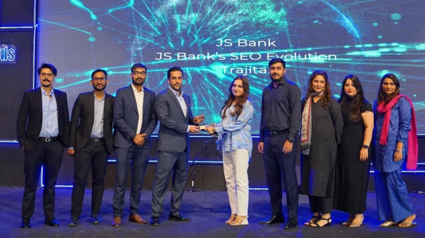 JS Bank & Zindigi Recognized for Excellence at Pakistan Digital Awards