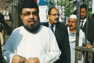 Mufti Qavi Sparks Outrage After Sending Virtual Kisses to Female Reporter on Video Call