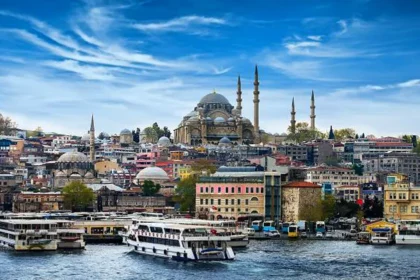 Türkiye's Night Museums Project Brings 27 Historic Sites to Life After Dark