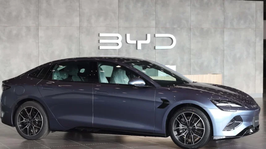 BYD Pakistan Introduces Test Drives Experience for Seal and Atto 3
