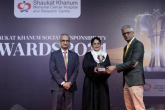 Dubai Islamic Bank Wins Shaukat Khanum Social Responsibility Award