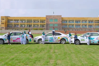 inDrive Displays Children’s Art on Cars