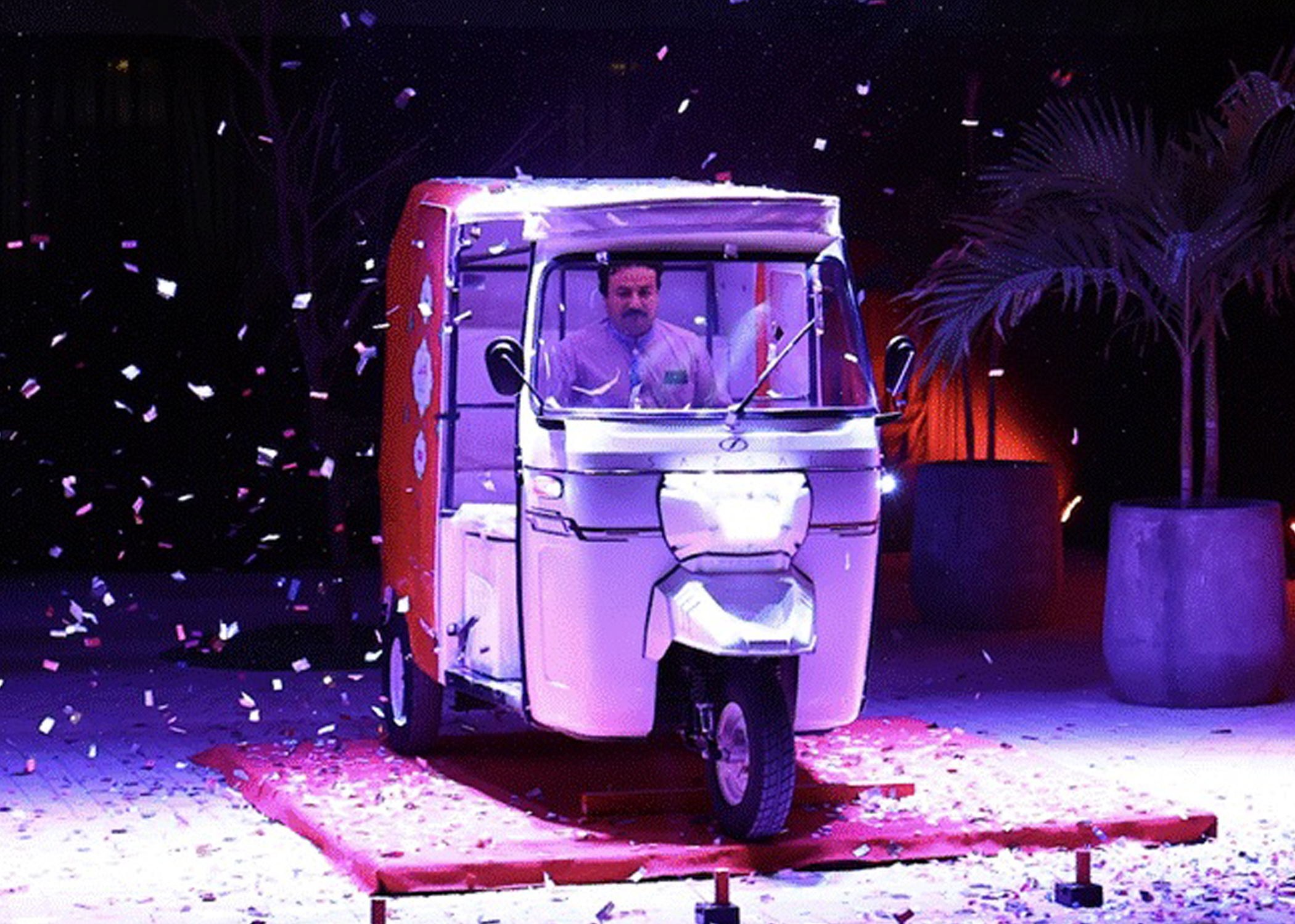 Yango Pakistan has distributed five retro-fitted rickshaws to persons of disabilities shortlisted by NowPDP, 