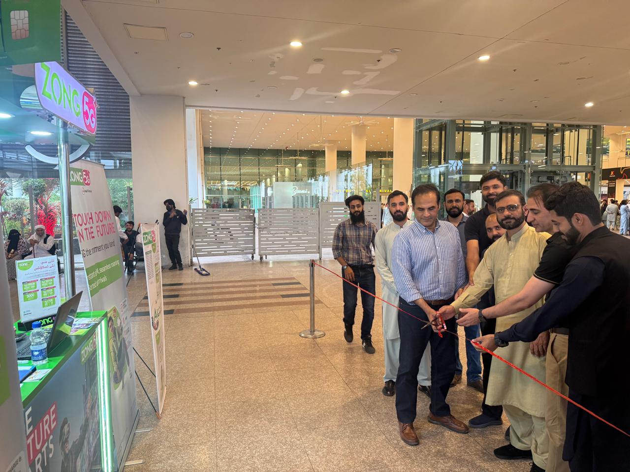 Zong & PAA Redefine Travel Connectivity with Pakistan’s First 5G Facilitation & Sales Kiosk at Islamabad International Airport